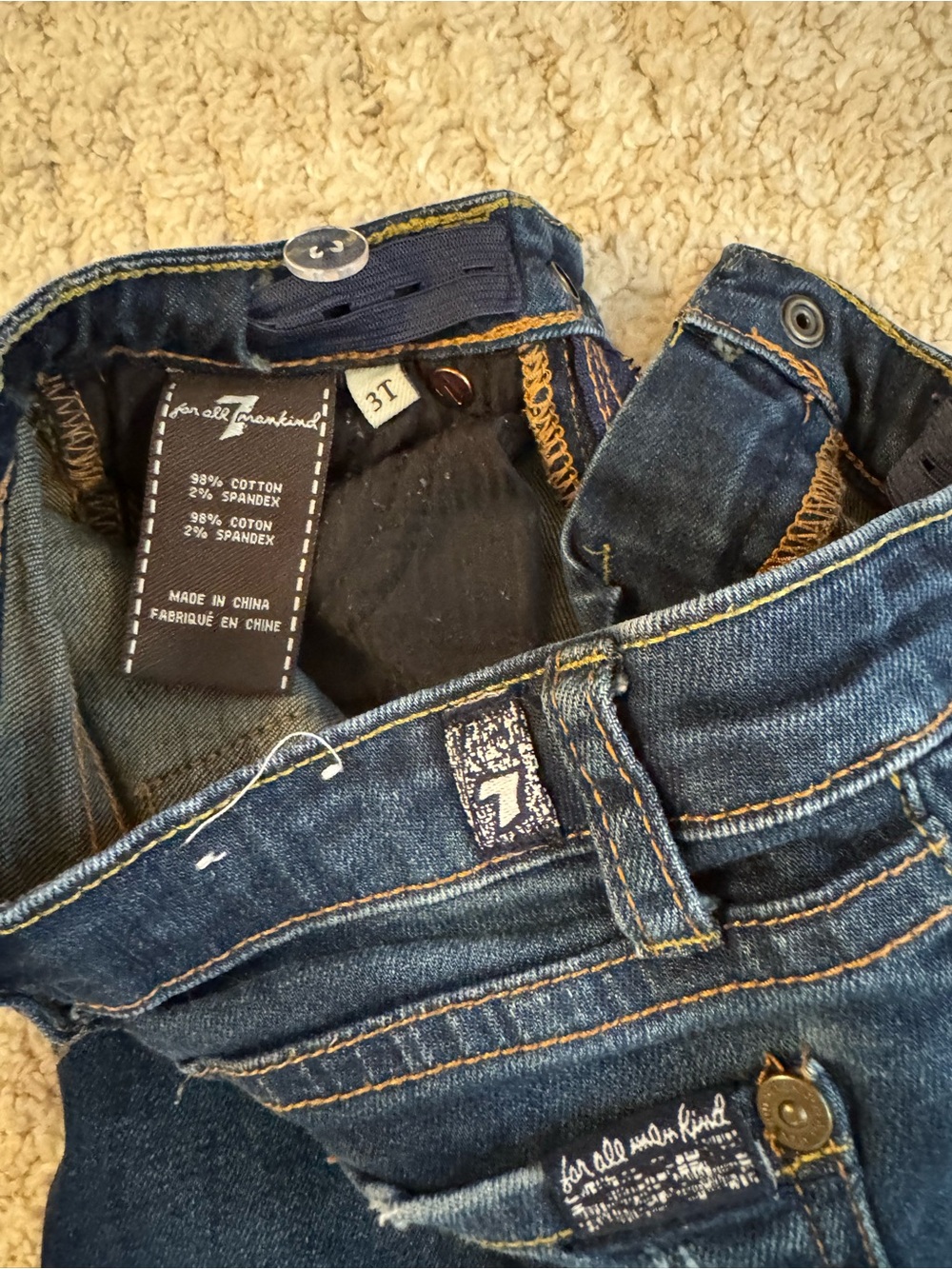 7 for all Mankind toddler girls distressed skinny jeans -size 3T - EUC! Like new - Picture 4 of 5